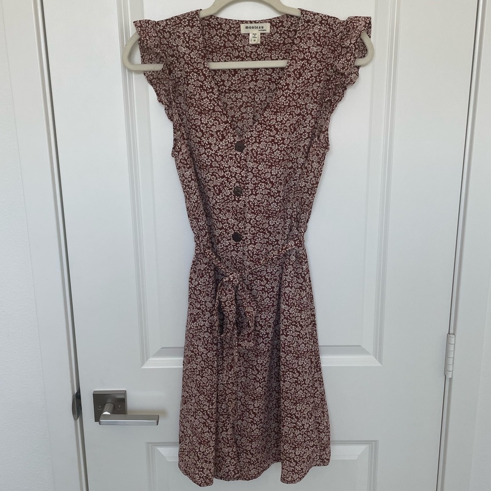 Monteau Size Medium Floral Purple Dress